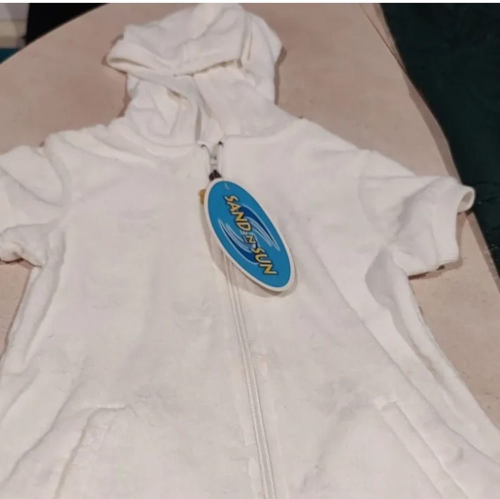 Terry Cover Up White Size 5 Sand N Sun This hoodie had a front zipper nwt flower
